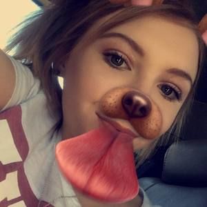 Meet your Posher, Hailey